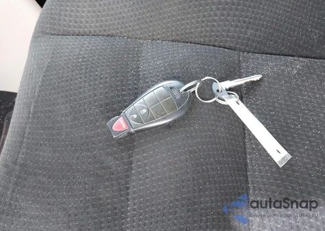 2015 Dodge Grand Caravan American Value Pkg from USA, damaged, VIN 2C4RDGBG2FR625870